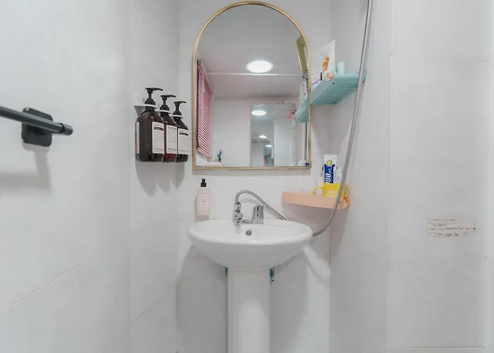 Apartment 동대문 명동 홍대 성수 강남 Kspo 직행 편의점 도보 1분 조용 레몬하우스 Dongdaemun Myeongdong Hongdae Kspo Lemon House Seoul