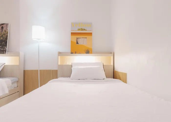 동대문 명동 홍대 성수 강남 Kspo 직행 편의점 도보 1분 조용 레몬하우스 Dongdaemun Myeongdong Hongdae Kspo Lemon House Apartment *