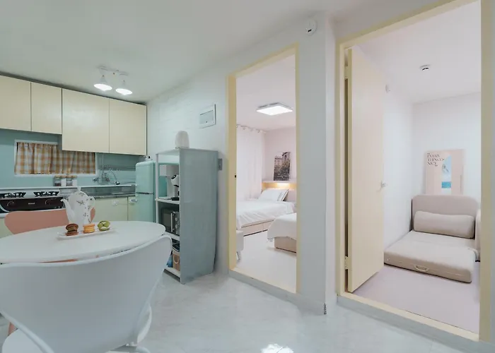 동대문 명동 홍대 성수 강남 Kspo 직행 편의점 도보 1분 조용 레몬하우스 Dongdaemun Myeongdong Hongdae Kspo Lemon House Apartment *
