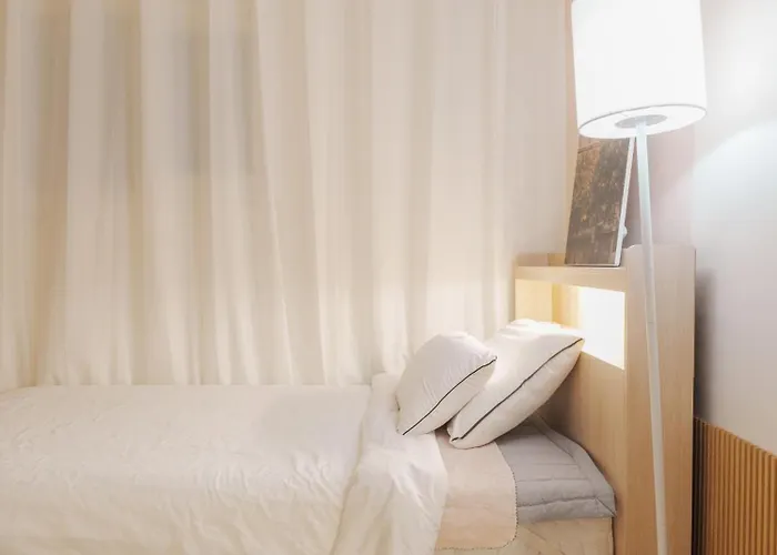 동대문 명동 홍대 성수 강남 Kspo 직행 편의점 도보 1분 조용 레몬하우스 Dongdaemun Myeongdong Hongdae Kspo Lemon House Apartment