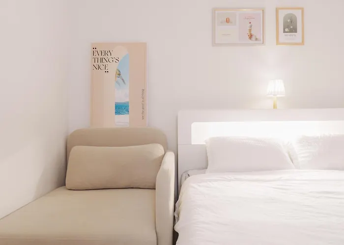 Apartment 동대문 명동 홍대 성수 강남 Kspo 직행 편의점 도보 1분 조용 레몬하우스 Dongdaemun Myeongdong Hongdae Kspo Lemon House