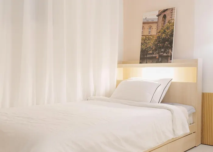 Apartment 동대문 명동 홍대 성수 강남 Kspo 직행 편의점 도보 1분 조용 레몬하우스 Dongdaemun Myeongdong Hongdae Kspo Lemon House